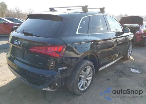 2020 Audi Q5 Premium 45 Tfsi Quattro S Tronic/Titanium Premium 45 Tfsi Quattro S Tronic z USA, uszkodzony, nr VIN WA1ANAFY1L2044438